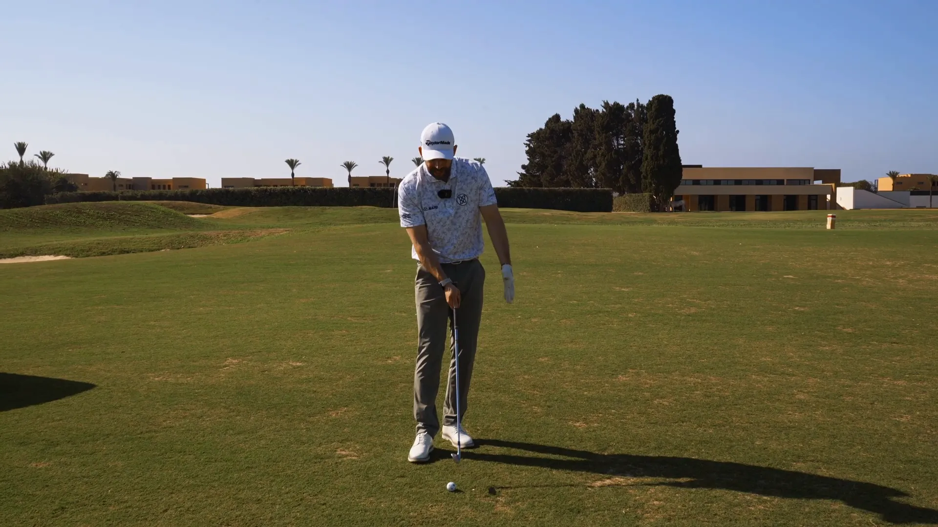 Focusing on the ground technique