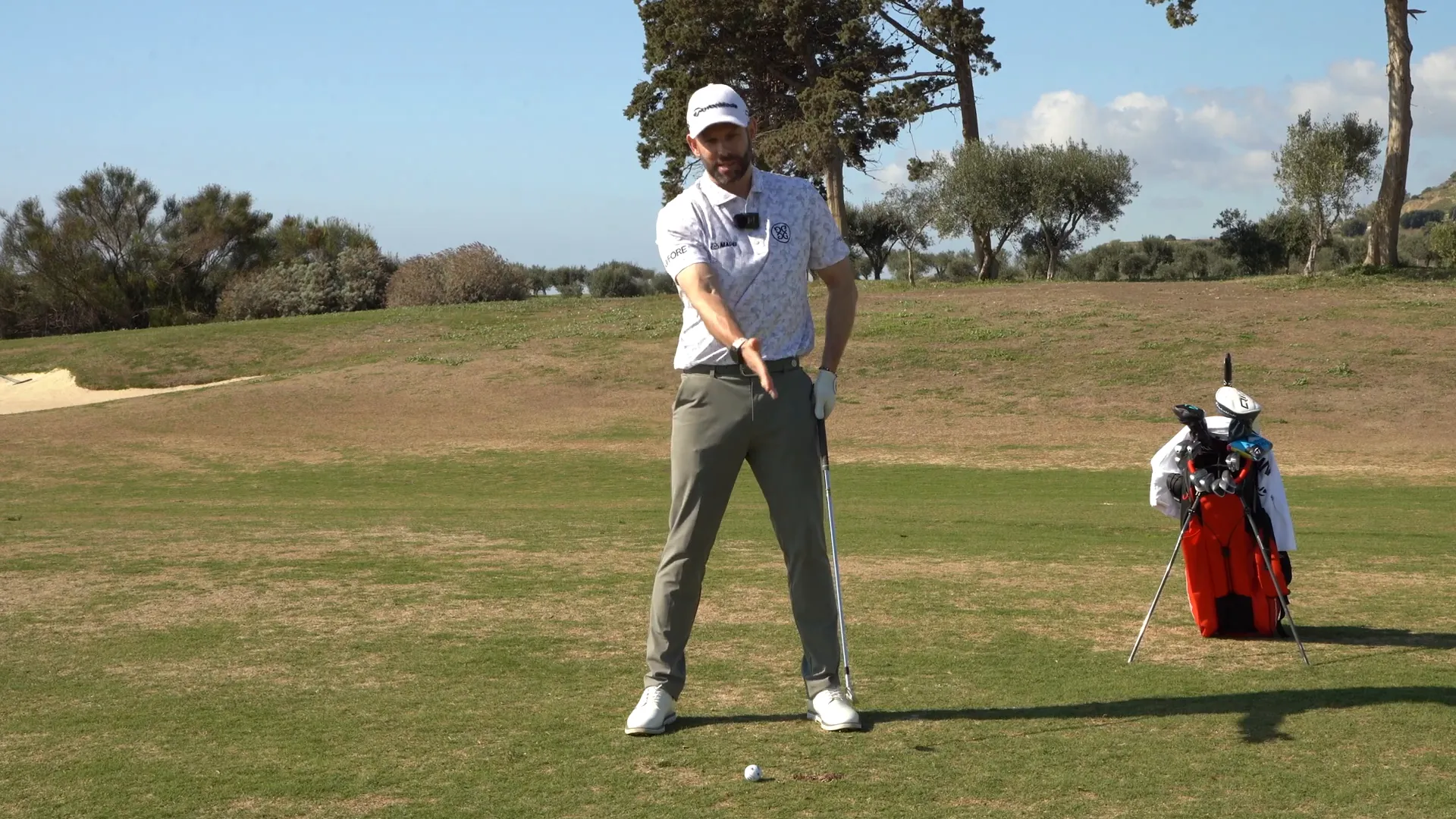 Demonstrating a free body turn