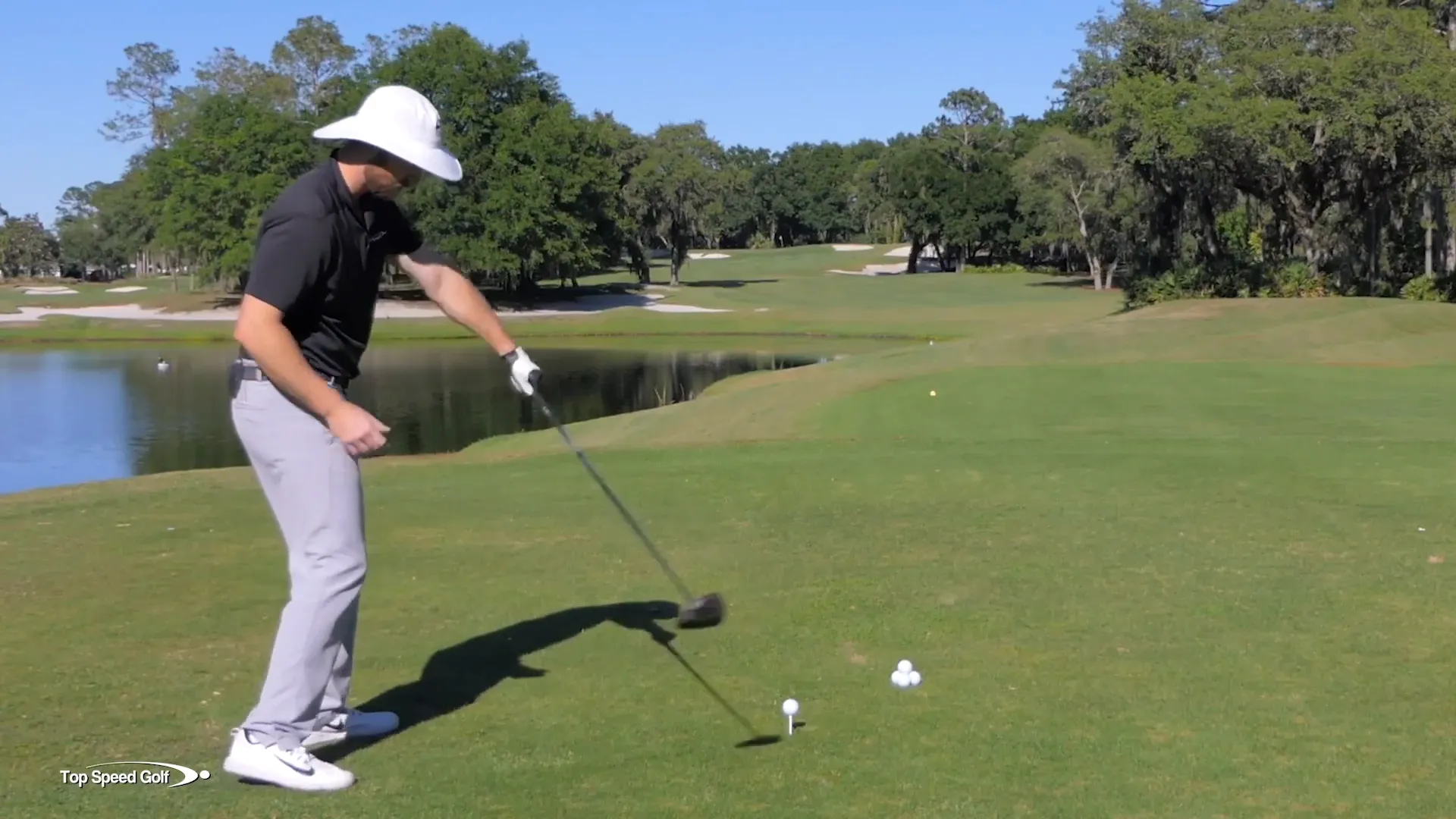 Body and club movement coordination