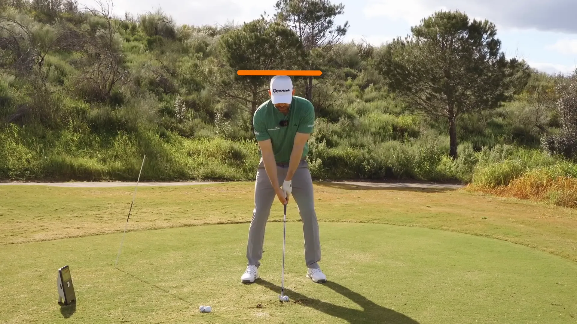 Illustrating height changes during the downswing