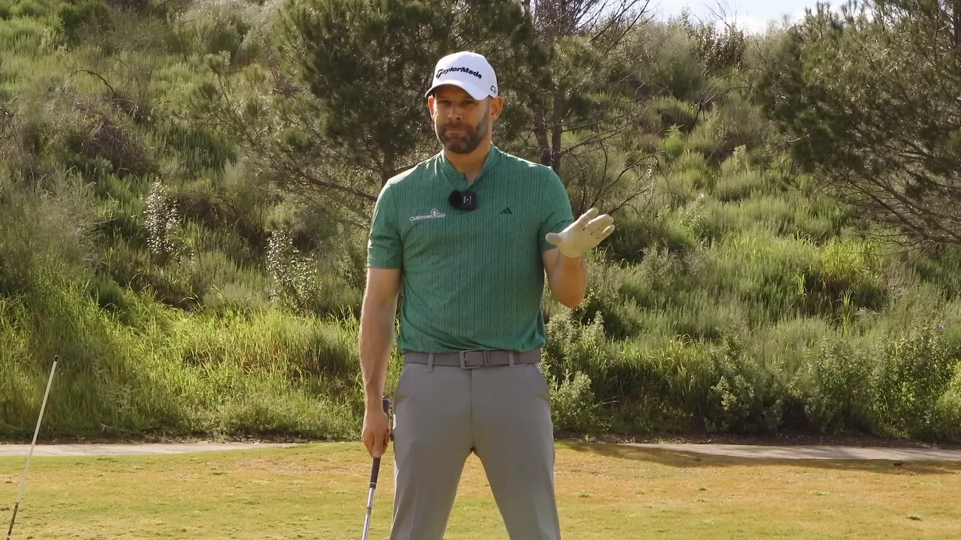Explaining shoulder movement in the downswing