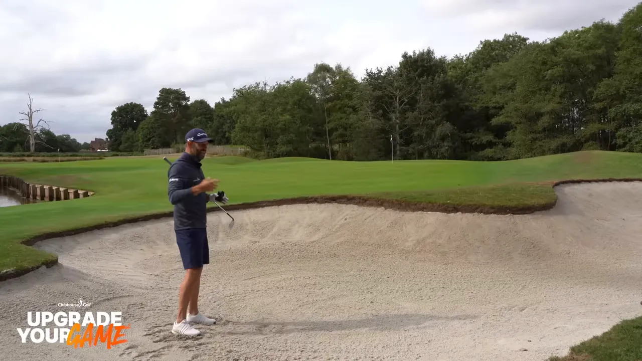Green-side bunker with flag 42 yards away
