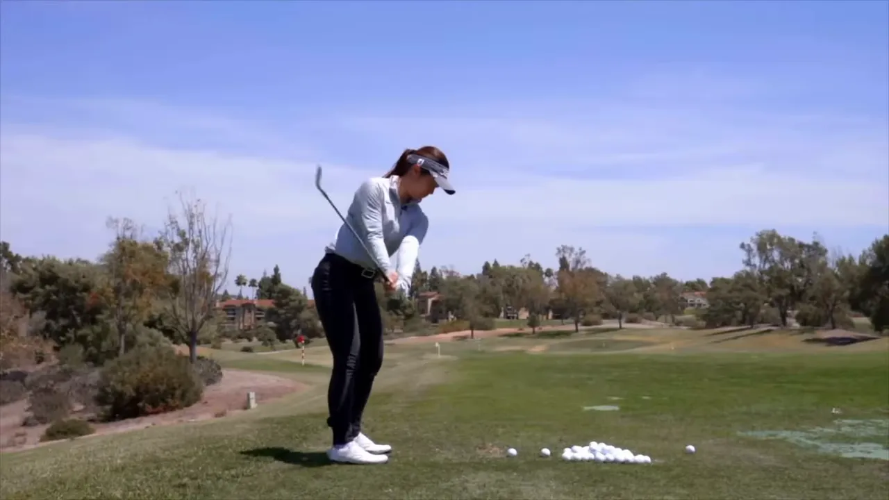 club lagging behind hands; sound of solid compression