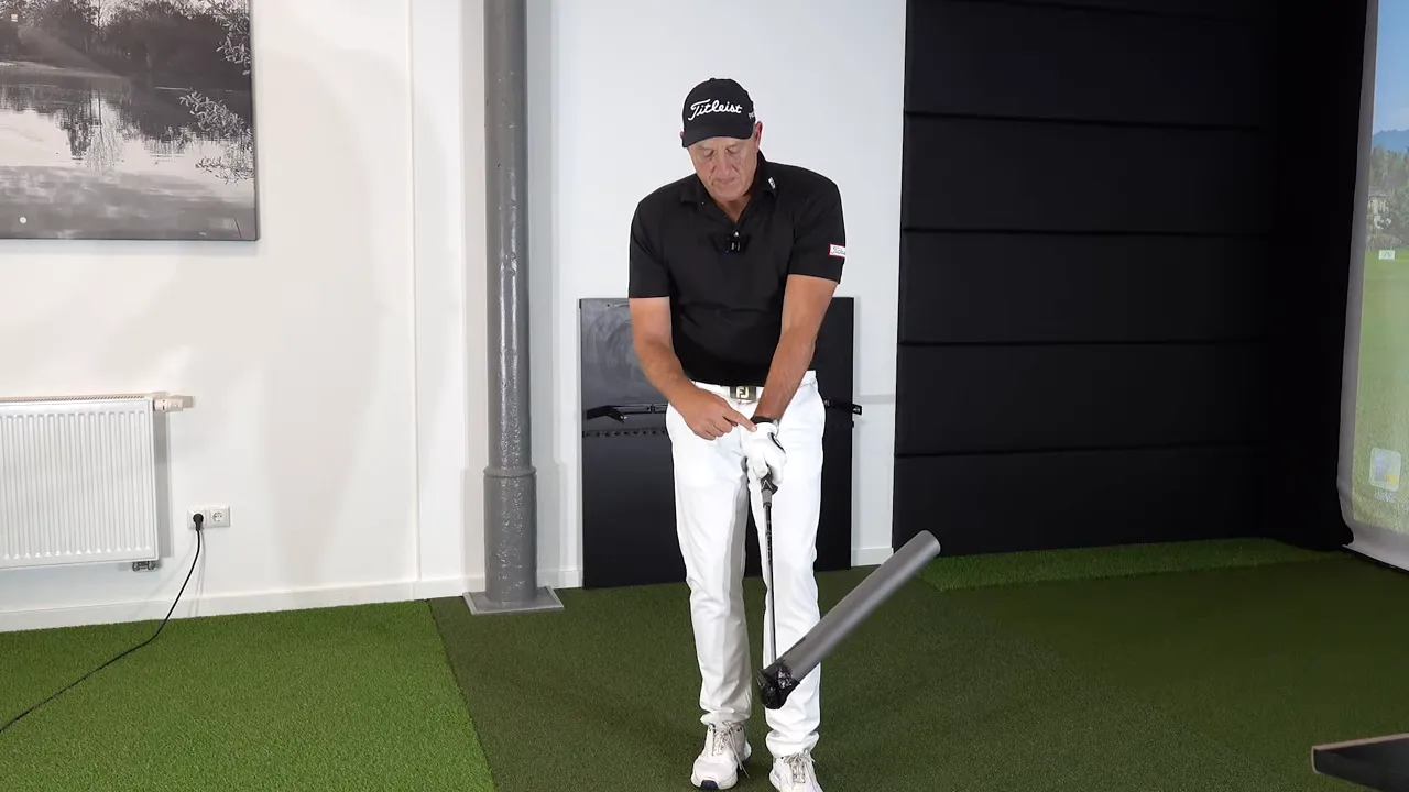 Stronger grip showing a rotated left hand for more hinge