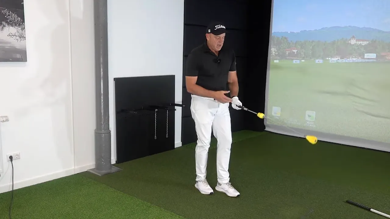 Trainer making a click sound when the wrist unhinges