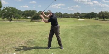 video thumbnail for 'Eliminate your hip sway with this back leg move'