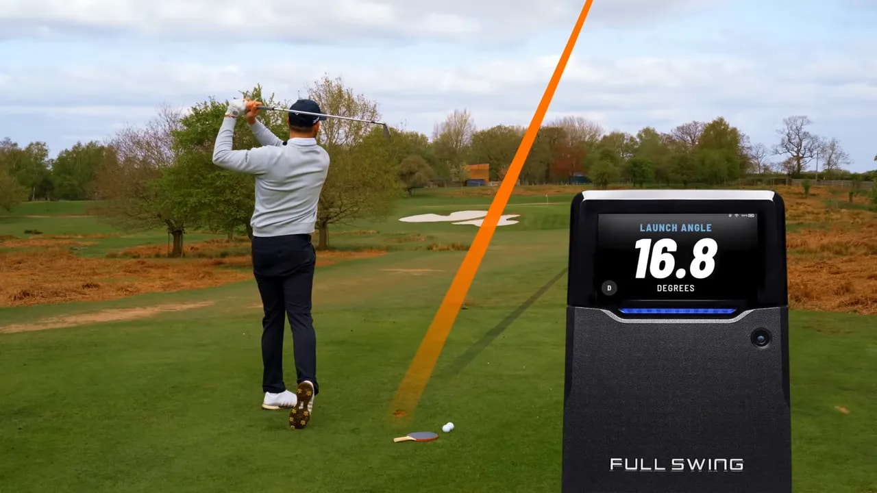 ball flight tracer with launch monitor showing 16.8 on screen